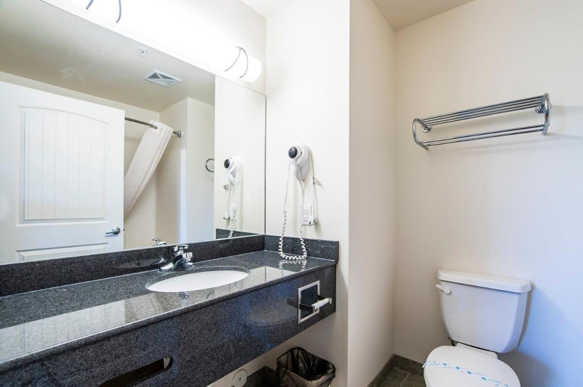 סיירה ויסטה Vistas 107- Modern Studio Sleeps 3 With Style מראה חיצוני תמונה